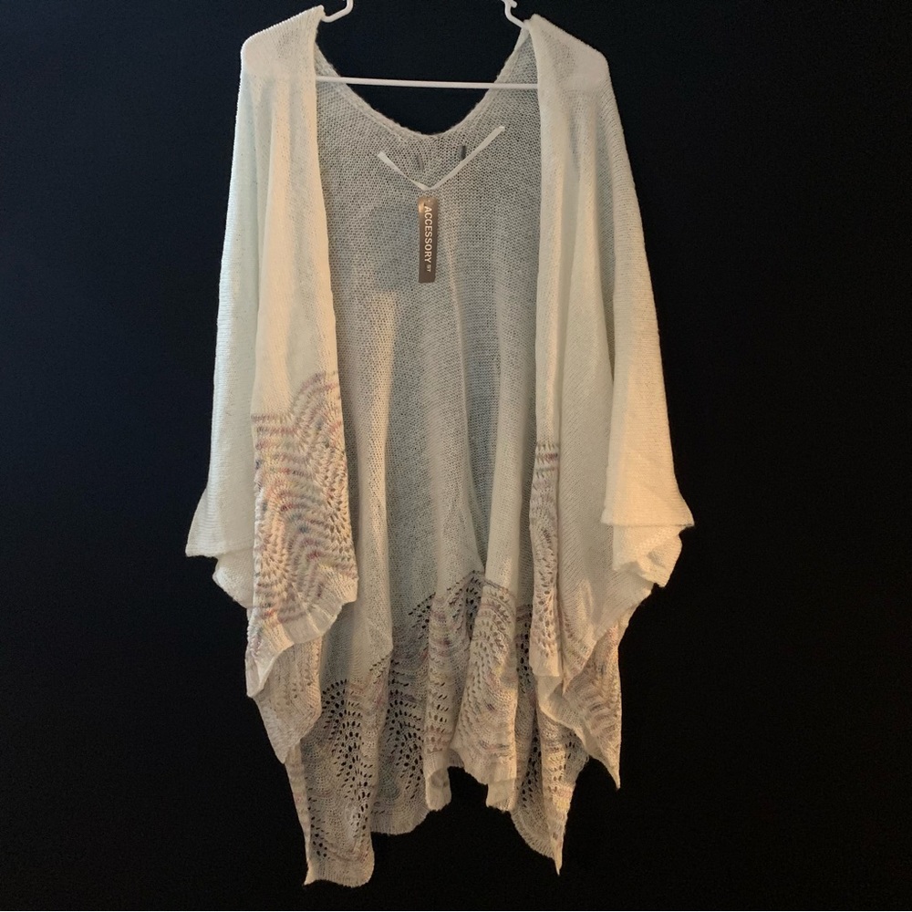 Accessory St. White & Pastel Shawl